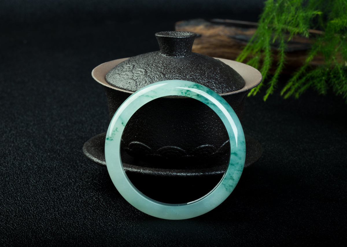 Burmese Jadeite and nephrite jade comparison guide